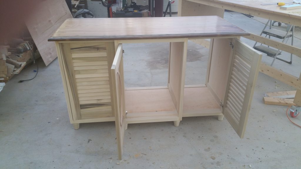Credenza 